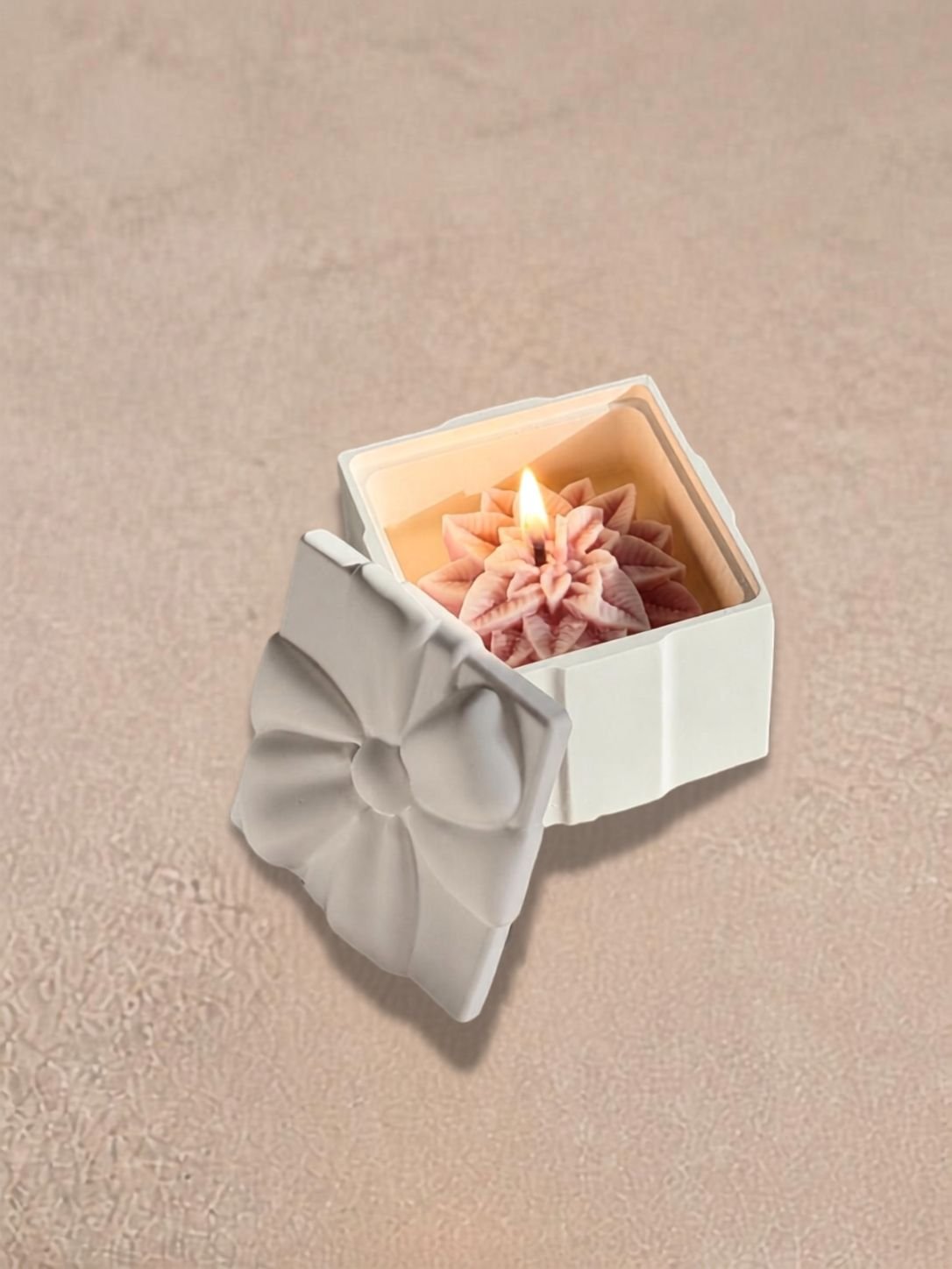 Blossom imagen del cofre caja de regalo con vela encendida